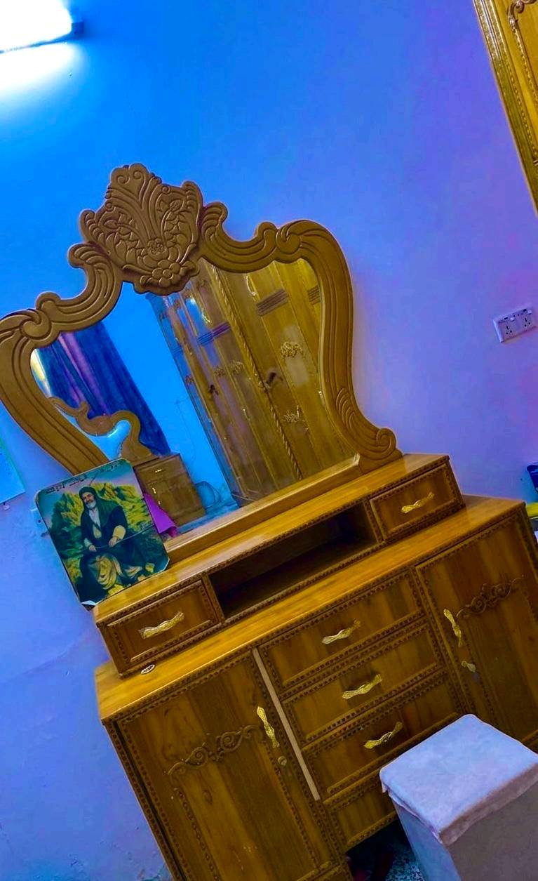 غرفة نوم • ٦ أبواب • كنتور ٢ أبواب