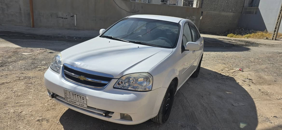اوبترا موديل ٢٠٠٥ سيارة جاهزة كير عادي   بأسمي السعر  ٥٩ وبيها مجال قليل ***********
