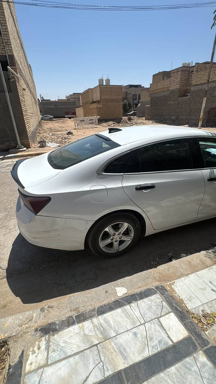 سلام عليكم ماليبو اللبيع موديل 2023
موصفات LS مقعد كهربائي واحد 
بعد هوي بيه موصفات
حادث مثل ماموضح بل صور
السعر 125 وبيه مجال 
العنوان كربلاء 
الاستفسار اتصل على رقم ***********
ماتوجد على الخاص بس اتصل
