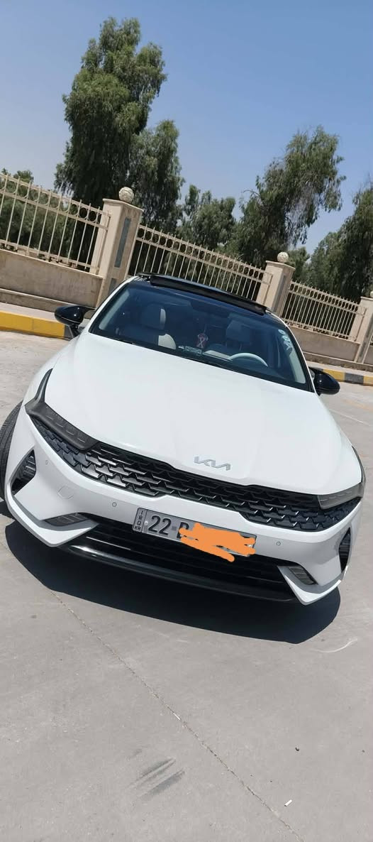 سلام عليكم للبيع كيا فايف موديل ٢٣خليجي مكفوله كفاله عامه 
سيارة جديدة 
محرك 2000 دوش 
فول موصفات
ماشيه 21 الف 

رقم اربيل 

بسمي

سيارة فول 

فول موصفات 

***********
