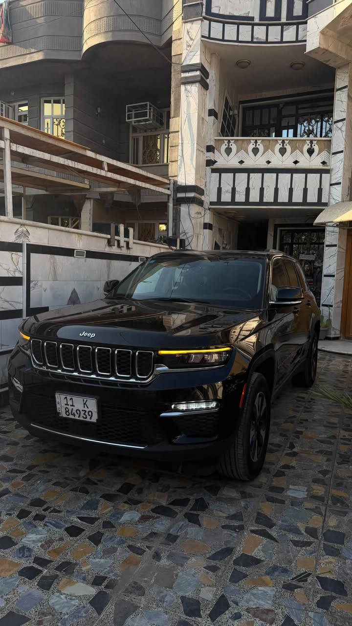 هايبرد 4xe • ٢٠٢٣ • ٤٢٠٠٠ ميل