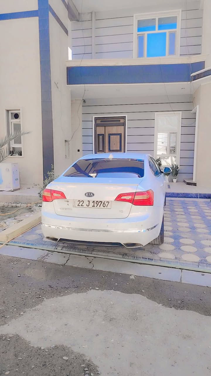 للبيع كادنزه ٢٠١٢ خليجي قطعتين صبغ فقط سياره نضيفه جدا للاستفسار ***********
سعر ٨٥ وبيها مجال
