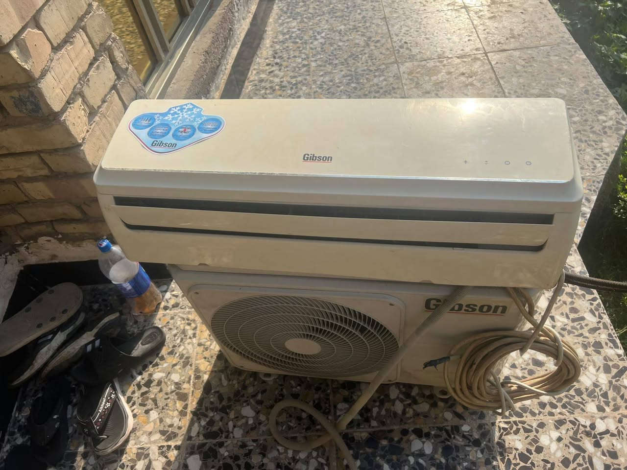 سلام عليكم سبلت 1 طن على فحص مل بيت مكاني بغداد 
١٢٥ وبيه مجال قليل اتصال ***********  بغداد معامل
