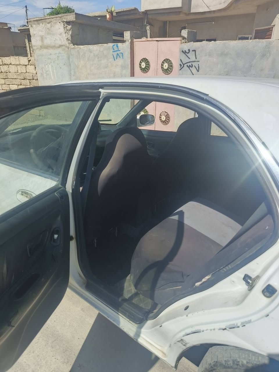 للبيع سوناته رقم نينوى سنويه ل2030 موديل 95 محرك 6V محرك كير شرط فول وتماتيك 4تايرات جدد طخم گدام وره فول شاشه 4 سماعات دمام سياره جاهزه من كلشي مكانها موصل جانب الايمن السعر 30 وبيها مجال مستعجل عل بيعتها غير متواجد فيس ولا واتساب فقط الاتصال على الارقام التاليه صاحب السياره *********** ***********
