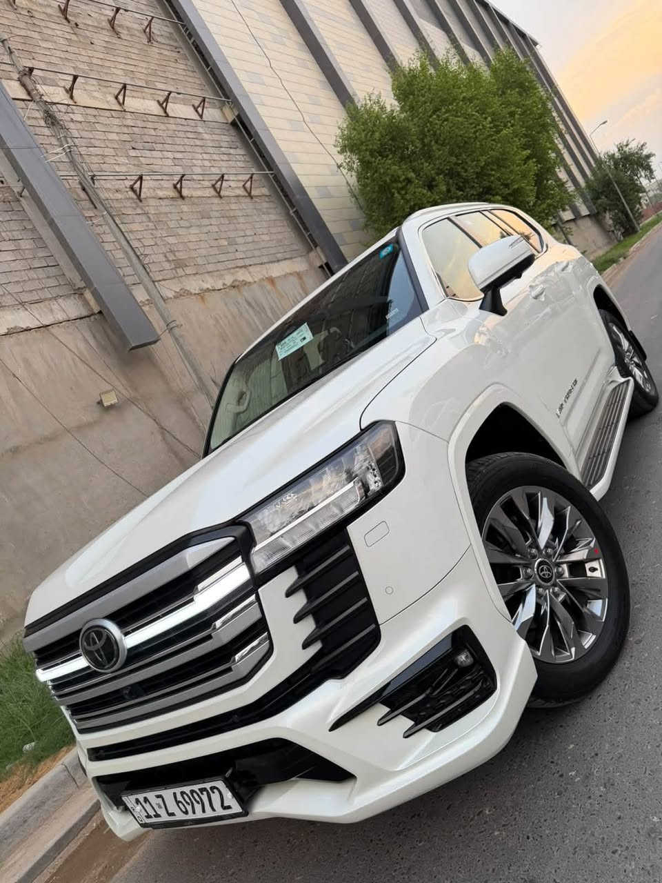 لاندكروز لمتد S • ٢٠٢٥ • رقم بغداد