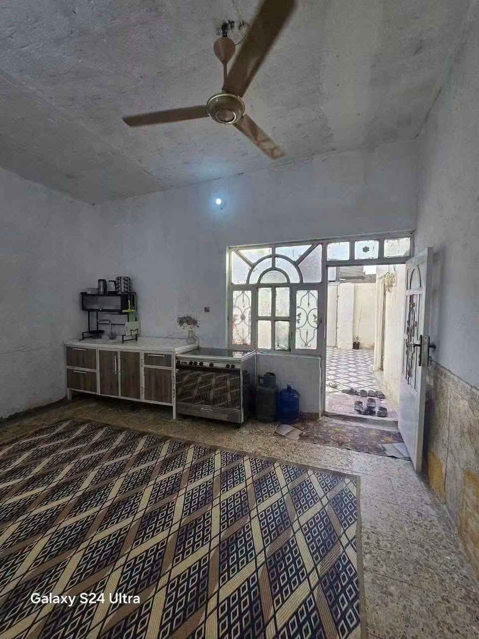 شارع المطار القديم • ١٥٠م • غرفتين