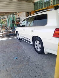 لاندكروز GX.R • ٢٠١٣ • رقم بغداد