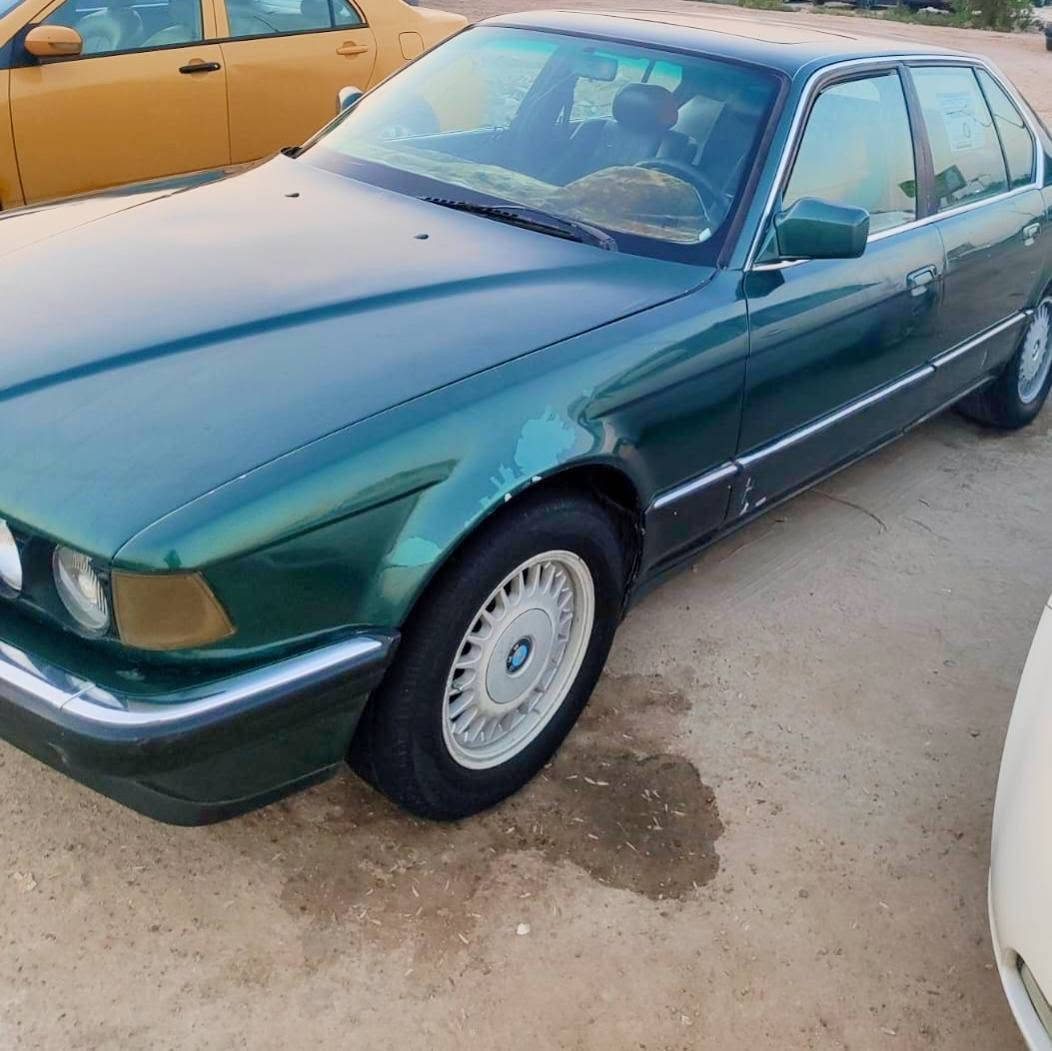 السلام وعليكم بيم 735 كير مكينة جاهز سعرها ٣٠ شراي يتصل ***********
أو واتساب ***********
