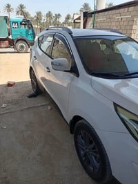 توسان ٢٠١٥ • خليجي • كاميرا خلفية