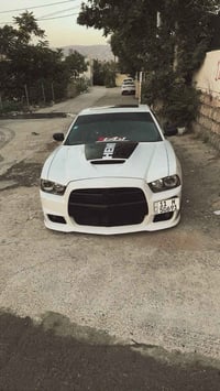 جارجر 8سلندر2014  srt فول مواصفات مأويه سلايت بصمه شاشه كبيره كير طيار...
