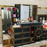غرفة نوم • خشبية • مستعملة