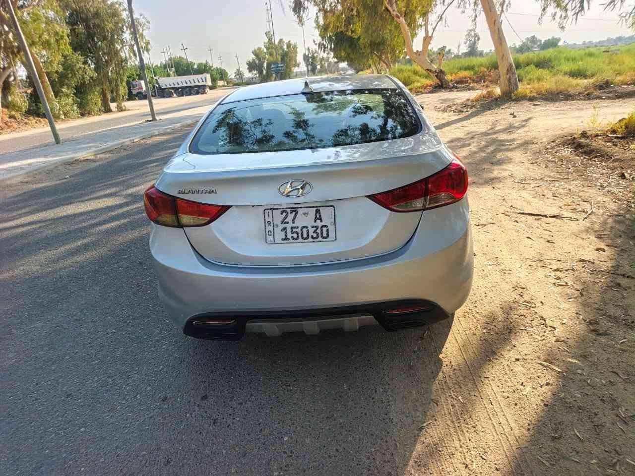 السلام عليكم
النترا 13  امريكي للبيع مكينة مبدلة جديدة صدر جديد تخم تاير جديد سيارة 4 قطع صبغ بدون دواخل ضرر جاملغ خلفي من امريكة  
السعر 80  سيارة ب اسمي هزة جديدة سنوية جديدة شاشة كامرة سستم سماعات. لايت زنون 
مكاني المحمودية 
‏‪***********‬‏
