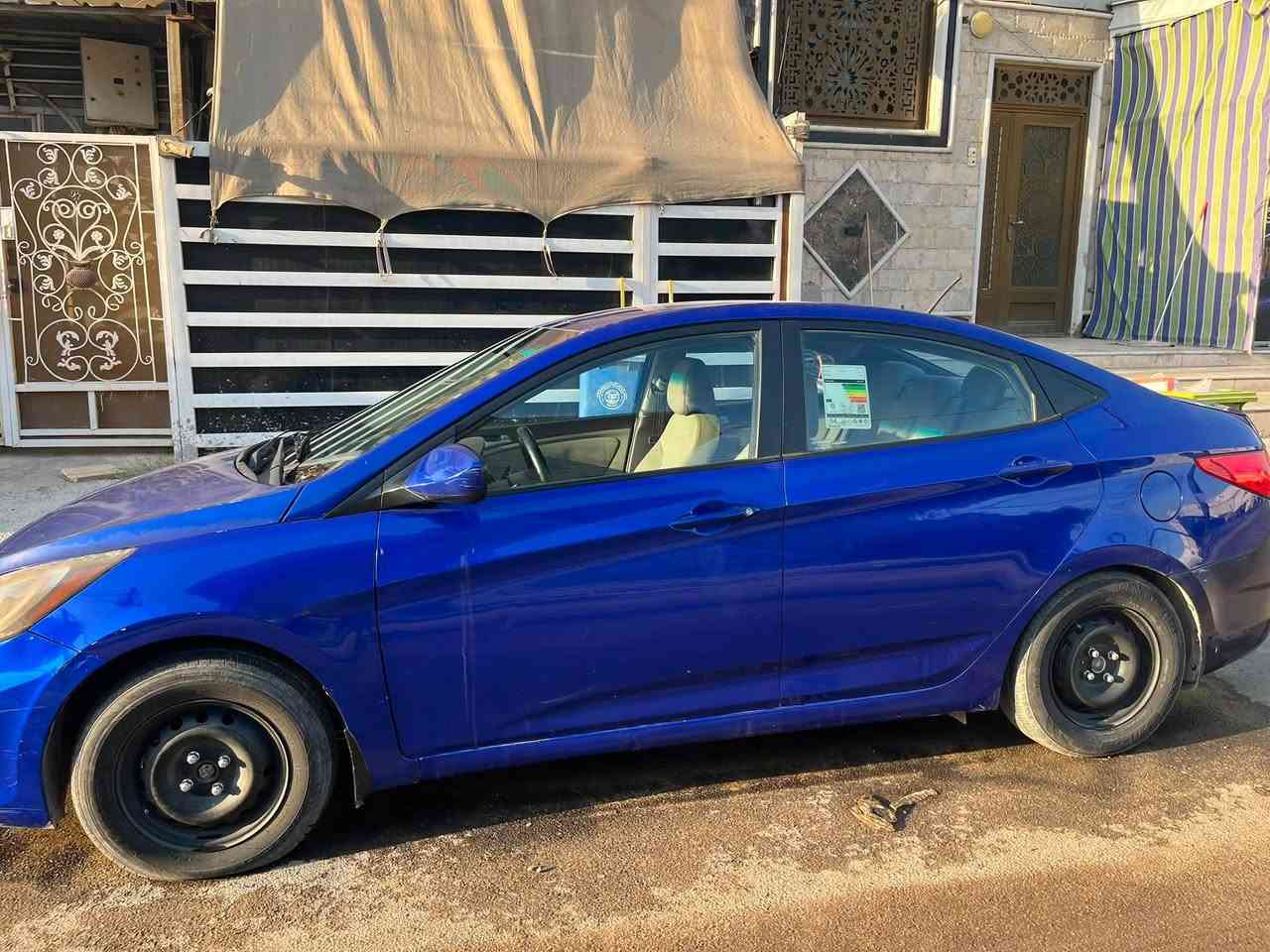 اكسنت 2013 امريكي
بيها قطعتين تبديل جاملغ امامي وبنيد مابيها دواخل  وشاصي وبالعراق بيها حوض بسيط 
السياره حلوه وجاهزة محرك وكير الحمدالله لاتنقيص و لاتبخير تدفئة تبريد شغال 100%100
السياره نقصها بس صدر امامي والبنيد جارد
سنوية ساقطة بشهر ال2 رقم بغداد بأسمي 
سعرها 78وبيها مجال
مكاني بغداد العامرية 
***********

