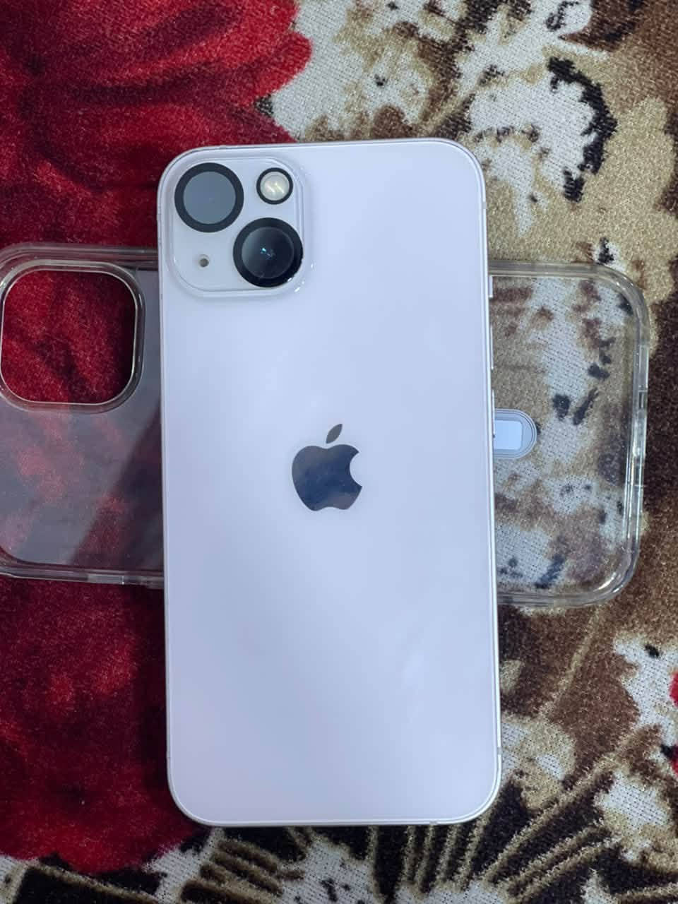 آيفون 13 • ١٢٨ • بطارية ٧٣٪