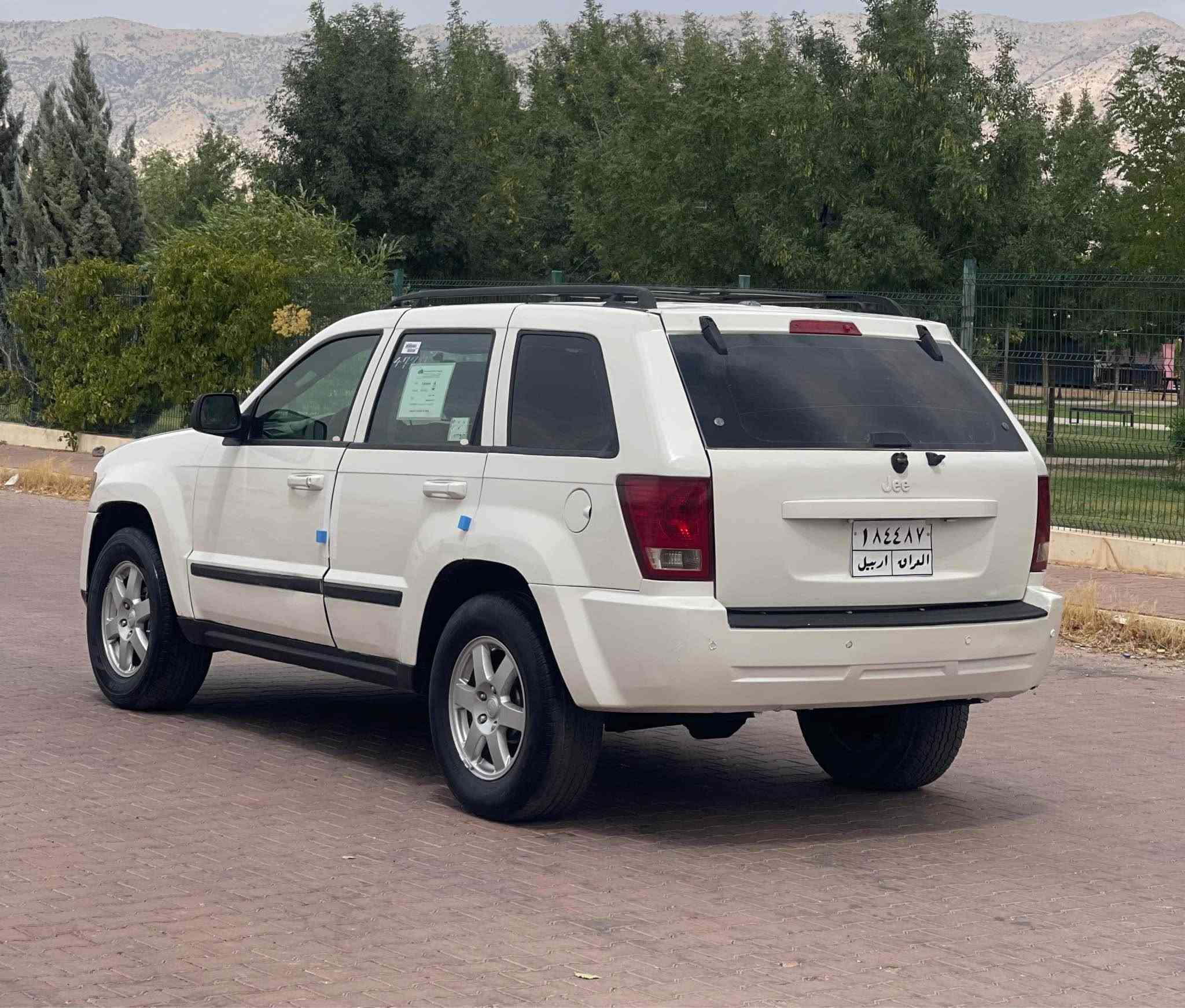 سلام عليكم جيب لاريدو 2008  بسعر 77وبيه مجال
وتجي وتقتنع وعيوني اللك 
محرك V6 3.7L سته سلندر مرغوب كيرو محرك بشرط  ( سيارا رقم اربيل تحويل شرط بسمي )
سيارا حزام صبغ و نص قمارا صبغ 
سياره نضيفه ومال جناي
مواصفات فول ، عده الفتحه 
 -داخل اسود  رصاصي  كهرباء-
 كاميرا - - تحديد سورعة - بلاجكتور -
 - مراي كهربا اربع تاير و ويل بيلادي بدون
 عنواني عقره بين اربيل و دهوك 
كورك او واتساب *********** دهوك, العراق
