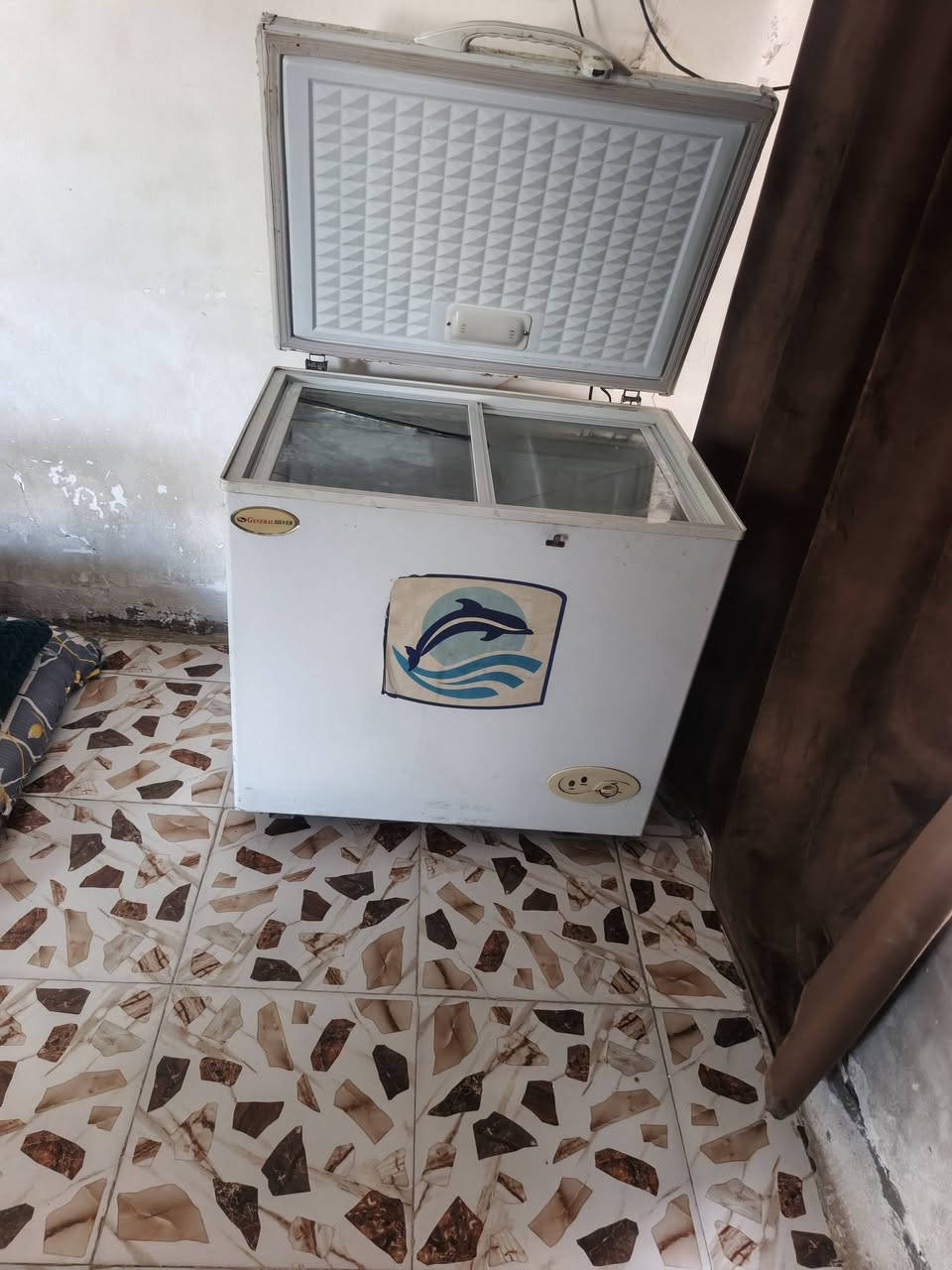 السلام عليكم مجمده بلاديه حجم صغير تجميدها خير من الله عنوان حله
‏‪***********‬‏
