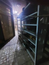 عارضات زجاج السعر الوحده 100الف