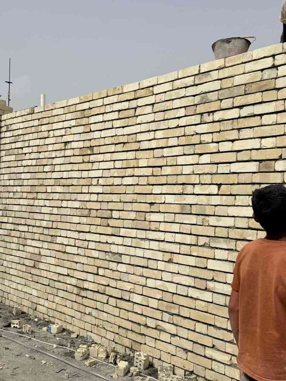 خلفة بناء شغل درجه اولى ستلام مهندس نشتغل جميع مناطق بغداد الكرخ ورصافه التزام بل مواعيد بانسب السعار متفرق حالين اتصال ***********
