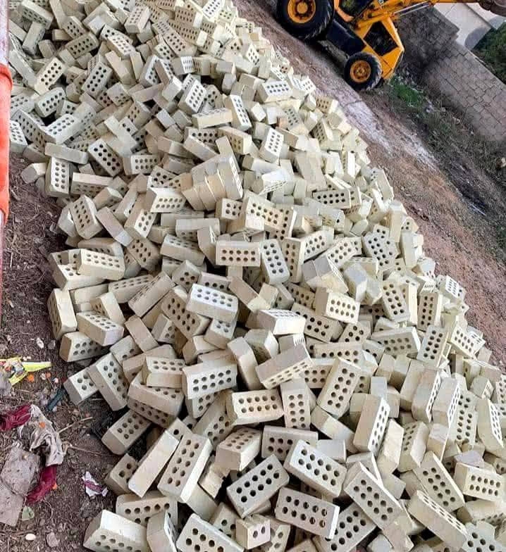 طابوق للبيع 4200 درجه اولى ***********
***********
