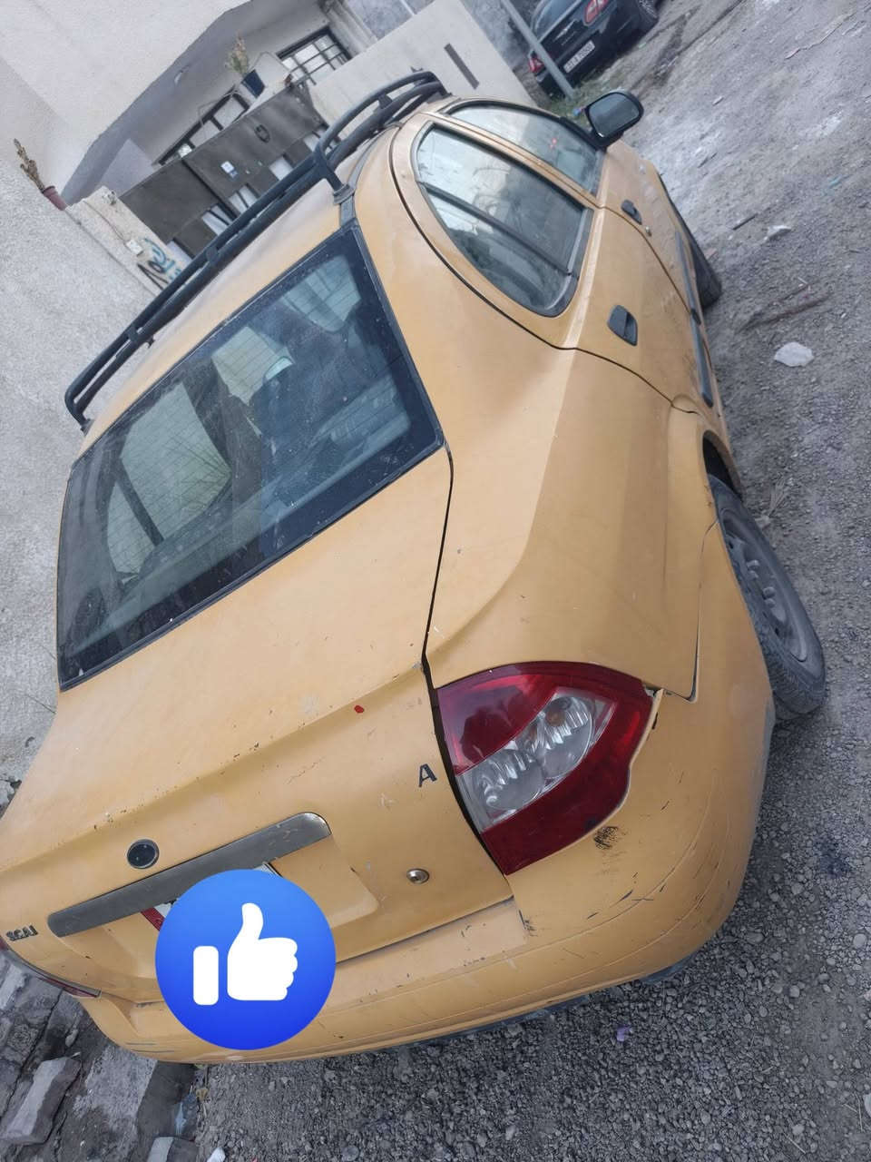 يالسلام عليكم سياره طيبه ١٥ للبيع بيها عطل ب الكير والمكينه بيها خيط تبخير صدر جديد تبرد شغال السعر ٢٦ مكاني الفحامه قرب جزيره بغداد ***********
