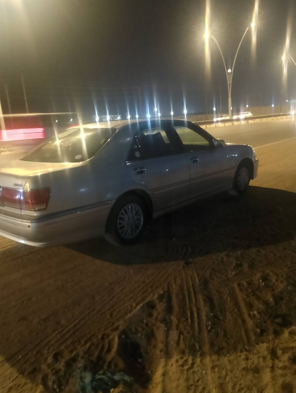 السلام وعليكم ملكه اللبيع أدوات كصه قماره فقط سياره جاهزه ع خير مكينه كير كفاله تبريد ثلج حداديه تخم كله جاهزه لون سلفري متومه طبق أصل ارقام بغداد اصليات شرط حاسبه سعر 38وبيه مكان البصره ***********وتساب فقط
