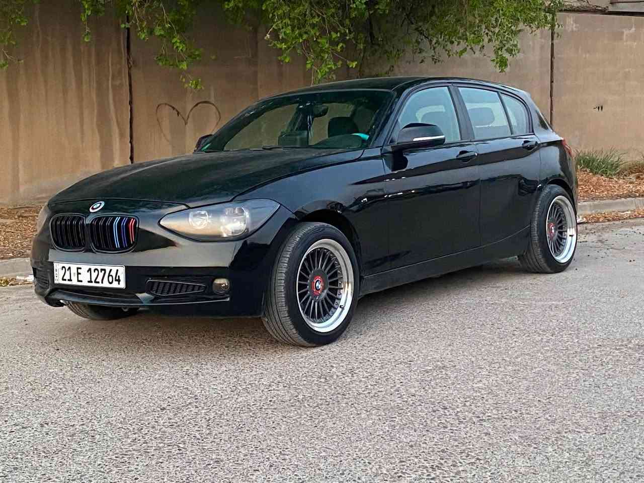 سلام عليكم 
BMW F20 116 
فول عدا سلايت سنوية جديد 
حداديه و تايرات وباتري جديد 
السعر 80 ورقه $ 
للاستفسار ***********
