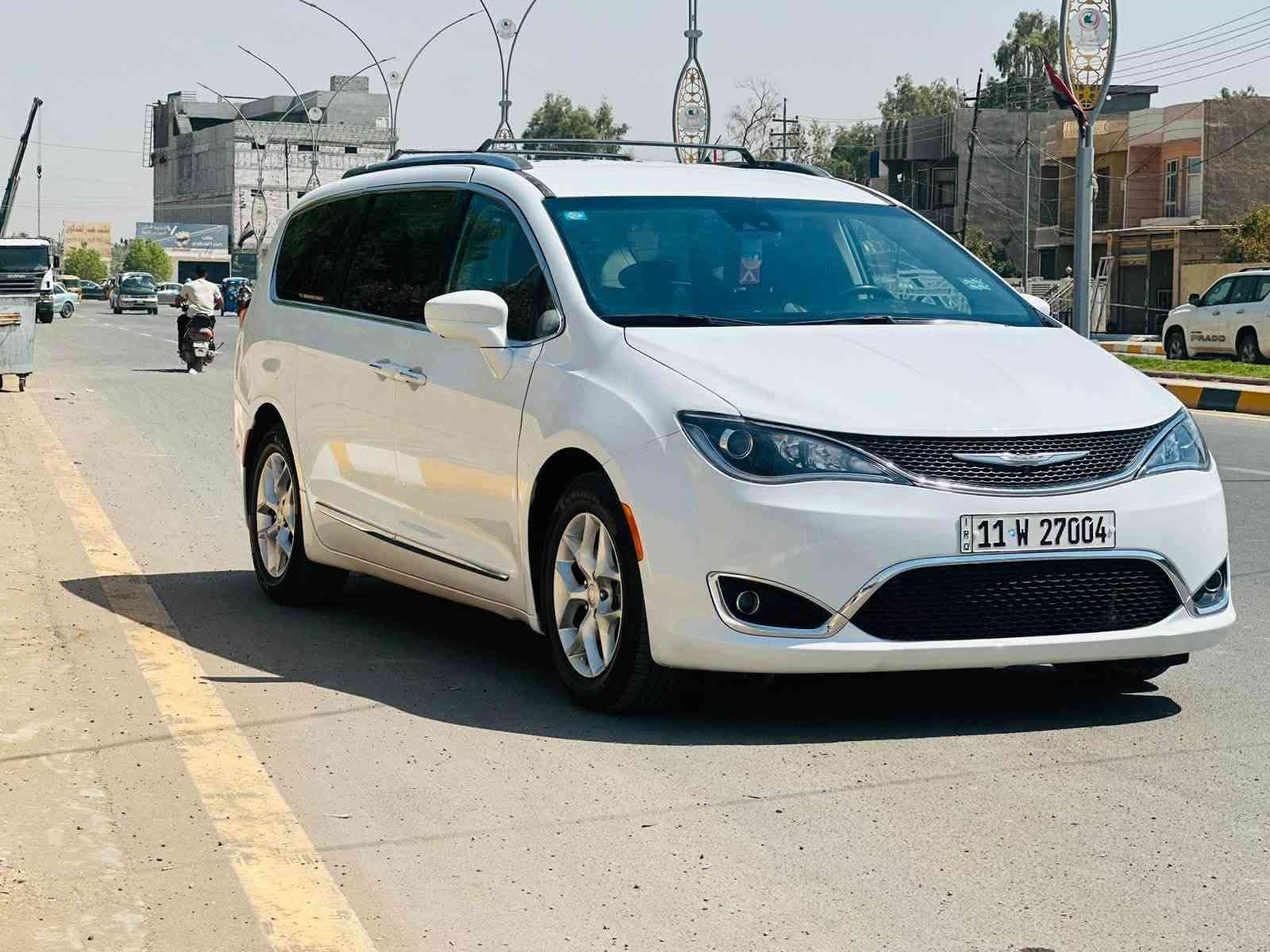 سلام عليكم بافسيكه مديل ٢٣ ماشيه ٣٧ الف ترقيم جدي فول موصفات صور ضرر بل منشور بيه ٤ قطع صبغ بدون دواخل مكان سياره ديالئ بعقوبه سعر ١٨٣مجال بصيط تلفون ***********

نص مكتوب في الصور:
- google.com/search? 2023 Chrysler Voyager, LX | 2C4RC1CG7PR531922 | Bid History 2023 Chrysler Voyager, LX VIN: 2C4RC1CG7PR531922 Lot: 0-42949393, Sale date: 2025-08-28 Location: Tucson (AZ), USA | Odometer: 31 162 mi. صور ...hrysler Voyager, LX | 2C 2023 BidCars ...hrysler Voyager, LX | 2C 2023 BidCars ...hrysler Voyager, LX | 2C 2023 BidCars ...hrysler Voyager, LX | 2C 2023 BidCars المزيد من الصور