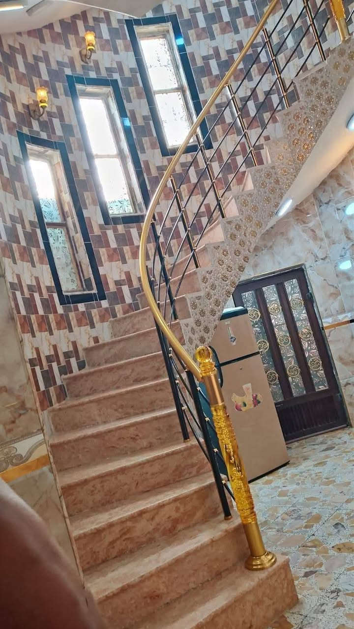 طابو صرف • بناء حديث • ٢٠٠م