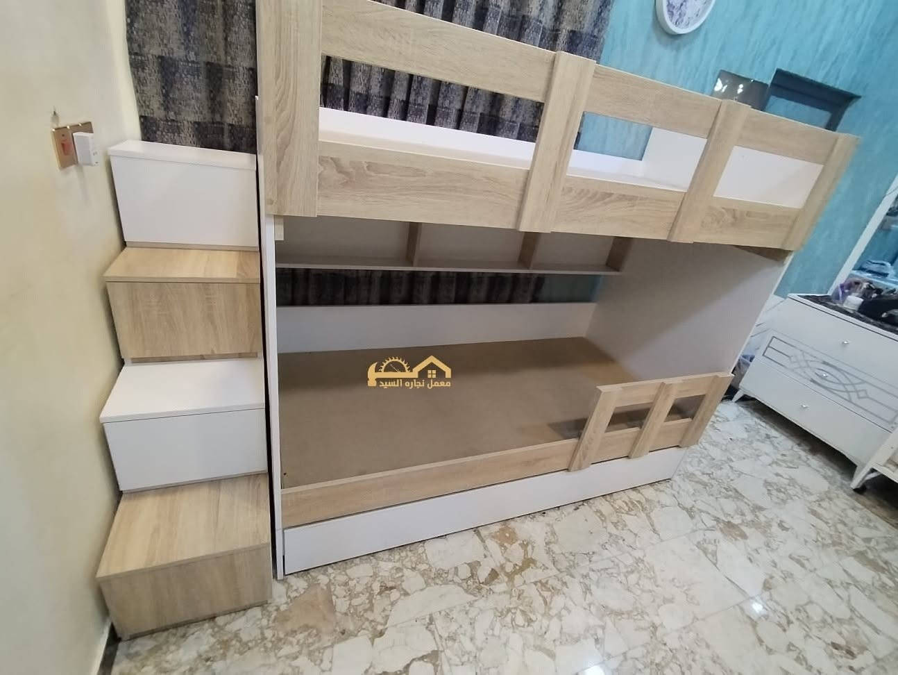 طلبية زبون عزيز،
نسعد بتلبية طلباتكم من معمل نجارة السيد لعمل العراقي تكمه حسب الطلب.
العنوان: بغداد، حي العامل، شارع السكلات، مقابل محطة السيد لغسل السيارات.
للتواصل: *********** / *********** (أبو علي).
شايفين كل الخير.

نص مكتوب في الصور:
- معمل نجاره السيد
- معمل لجاره السيد