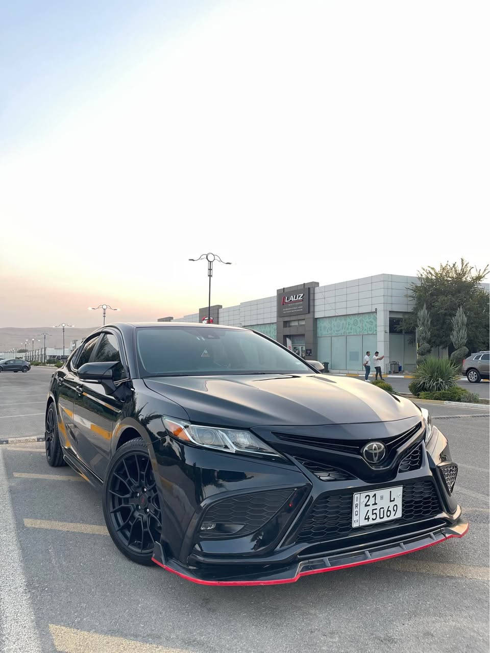 TOYOTA Camry🇱🇷
موديل 2023مواسه فات SE
كوشن جلد_ته حه كومات سوكان _گير شه فت_ده عامي وحش_٣ مود ليخورين هتد.......
سه ياره كه كامل كراوه به TRD
٢ پارچه بوياخي هه يه بيناوگرتن له گه ل په له يه سارد
25گه لا ي تيا مه سره ف كراوه سه وتي بو دانراوه به رمه جه يه  كتابي جامره شي هه يه قانوني ٠/٠٥٠
سه نه وي تازه يه دينار مه سره في نييه 
سعري 196$ مه عمه له 
***********
*********** السليمانية, العراق
