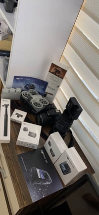 معدات تصوير وطائرة درون للبيع (DJI & Canon) : معدات تصوير بحالة ممتازة...