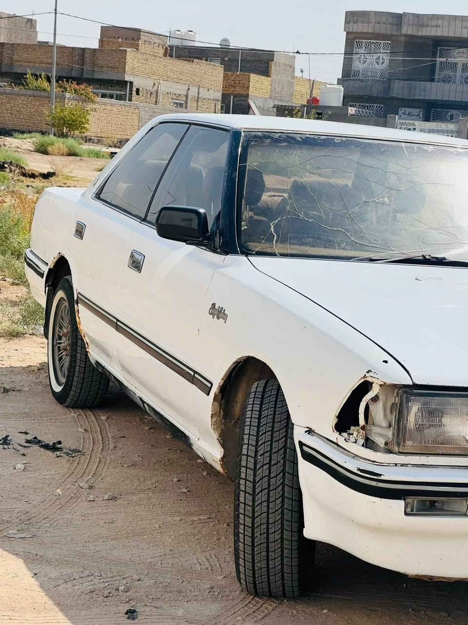السلام عليكم هارتوب للبيع مكان واسط قضاء الحي الشراي بيه خير ويدلل هذه رقمي ***********
