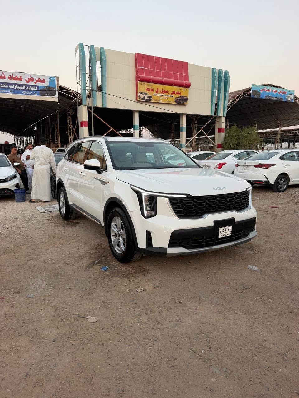 البيع أو المروس
كيا سورنتو 2025 خليجي 
مرقم شهداء مثنى وكاله عامه من المالك
مكفوله من صبغ وتبديل 
موصفات واضحه بل صور 
خمسه راكب 
حجم مكينه 2500 
سعر 235$ وبيه مجال 
للاستفسار الأتصال 
***********
