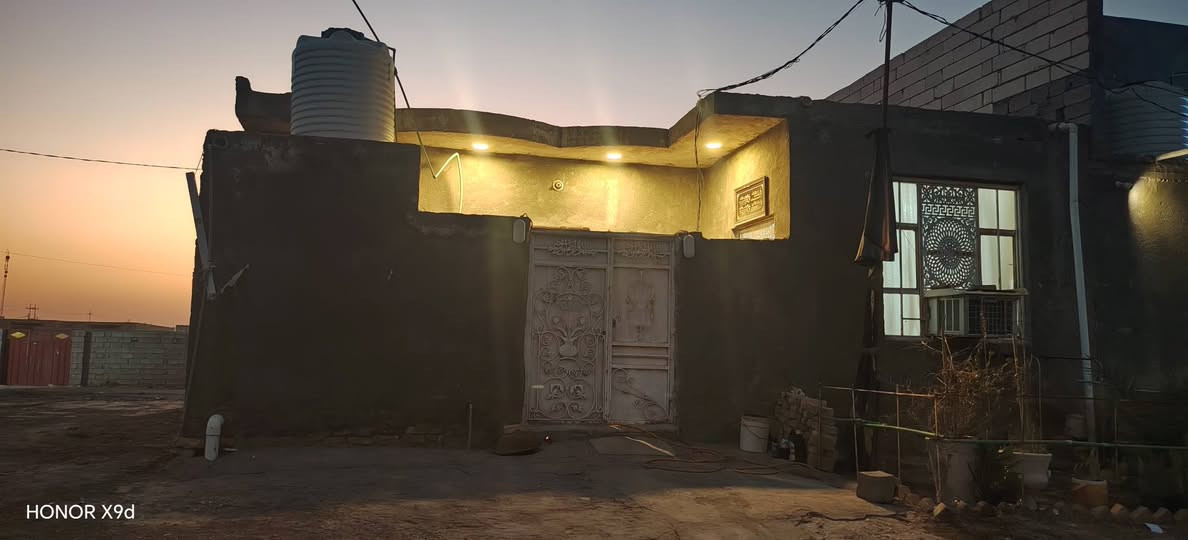 كاع عامر الحامي • بيت • ١٠٠م