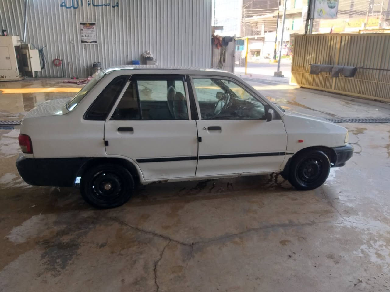 سايبا موديل ٢٠١٥ رقم كربلاء سعر ٣٥ وبيها مجال بسيط للتواصل اتصال على الرقم *********** مكان السيارة كربلاء حي العباس قرب النافورة

