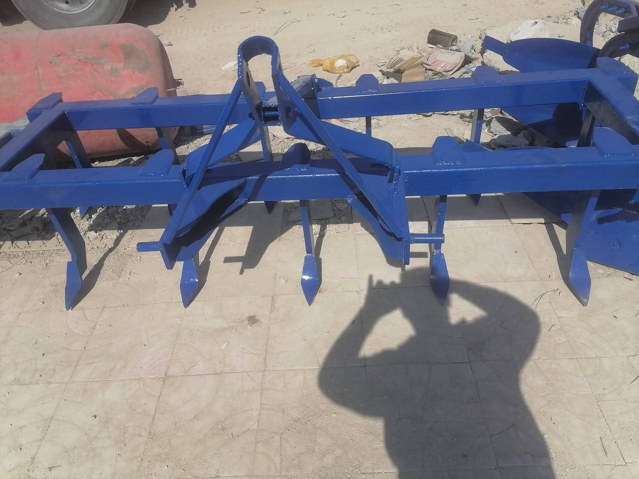 معدات زراعية للبيع هذا رقمي *********** خابر وبييك خير وتدلل بابل الحمزة الغربي

