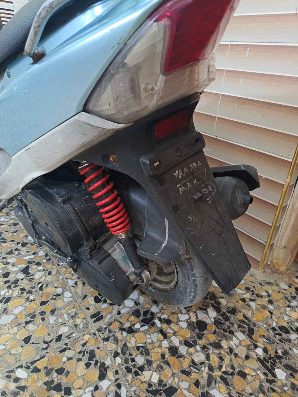 دراجه للبيع ماكس منغولي ١٢٠ للبيع
درجه حلوه نضيفه شغاله سلف هندر كامله
بيع سريع ٤٥٠ الشعب حي البساتين ***********
