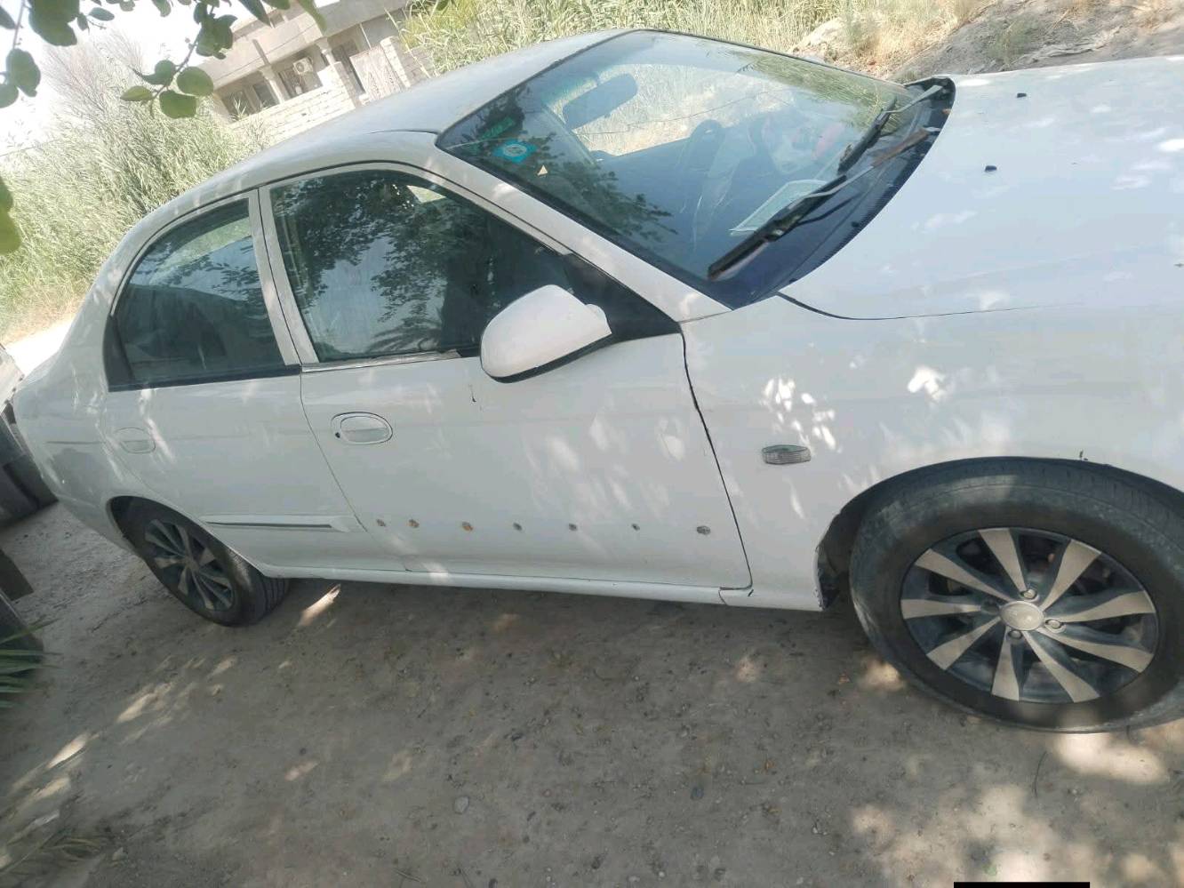 سلام عليكم كيا شامو موديل 2002 كير عادي محرك 2000 مسكر مصبوغة عام جمالية سياره خير من الله محرك كير كفاله تايرات جدد باتري جديد سنوية ل ٢٨ مالكه موجود تريد وكاله تريد 
تحويل عنواني بغداد لمحموديه سعر 32بيه مجال حك الجيه لتواصل ***********