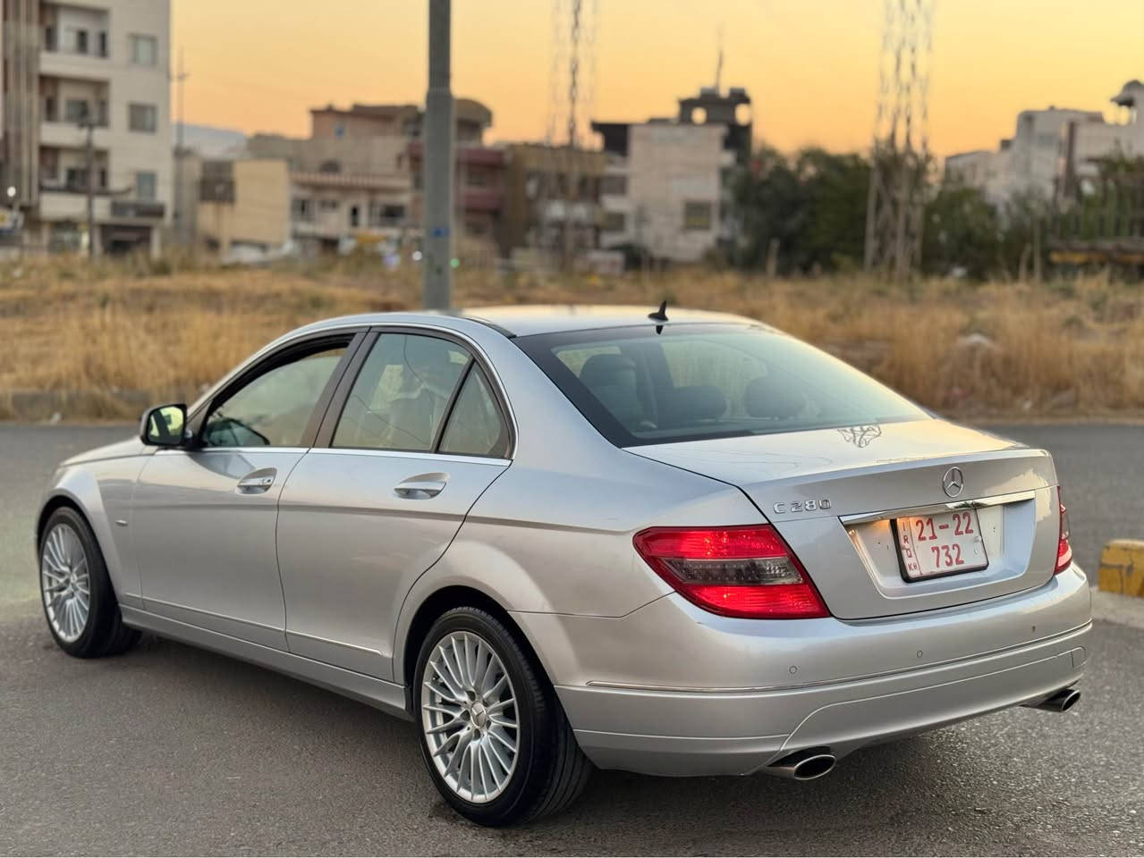 بە ناوی خوای گەورە و میهرەبان مارسیدیس بێنز C280 2010گێر ئۆتۆماتیک ٦ پستۆن مەکینە مەرغوب بێ سەرەتایە کۆدی بۆ کراوە بە ناوی خۆمانەوەیە لۆک لۆکە بێ بۆیاغ  بێ کاڵ بونەوە لەسەر دەقی شەریکە ماوەتەوە کوشن جلدد لۆک کوشن کارەبا تەبرید مەرکەزی شاشە گەورە سەیارەکە بەس ماشاللەی ئەوێ گیرومەکینەی بەشەرت زۆر تازەو جوان ماوەتەوە چوار تایەو ویلی لۆکی لە ژیرە تەبریدی مەزبوت هەموو گیانی بەشەرت سەیارەکە لە جوانیا تاکە مالی دۆستە سعر 88 گەلاو مەعامەلەیەکی کەم  گۆرینەوەش ئەکەم بە شتێ بە دڵم بێ شوین سلیمانی رقم تلفون 🤍***********🤍***********🤍 بنجوين, السليمانية
