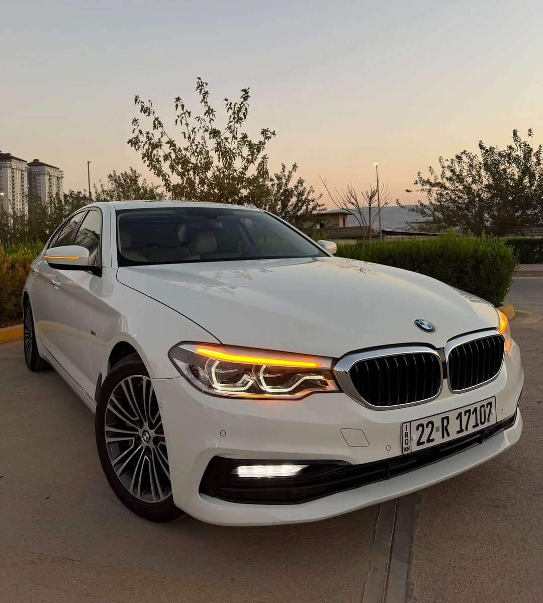 سلام عليكم bmw 2018 530!شركة العروش فول مواصفات بدون صبغ بدون تعديل بدون تبديل حتى دعاميات بشرط سياره جديده جدا كير محرك كوله مكفول مسويلها سيرفس كامل بشركة
مواصفات:SPORT LINE
بصمه سلايد كشن جلد كشنان كهرباء
٥ بردات شاشه ديجتال دبل ماوس
دواخل لد متنوع الالوان نضام ٤ انواع قياده
حساسات ٣٦٠ درجه رادارات بريك بصمه
لايتات ليزريه حلقات ترحيب دوسات دبل 
ارقام سنويه جديده ب اسمي راسن احولك
المكان السليمانيه📍
السعر 255$
***********
