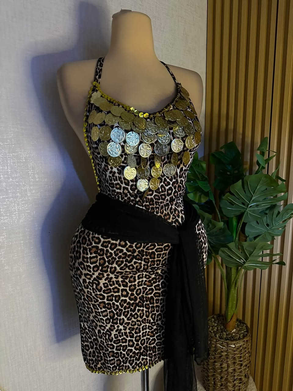 احلى بدلة رقص 💃🎀🤎🤎
خامه زبده 
قياس فري سايز تلبس من وزن 50 الى وزن 85 

🤎🤎🤎😍
