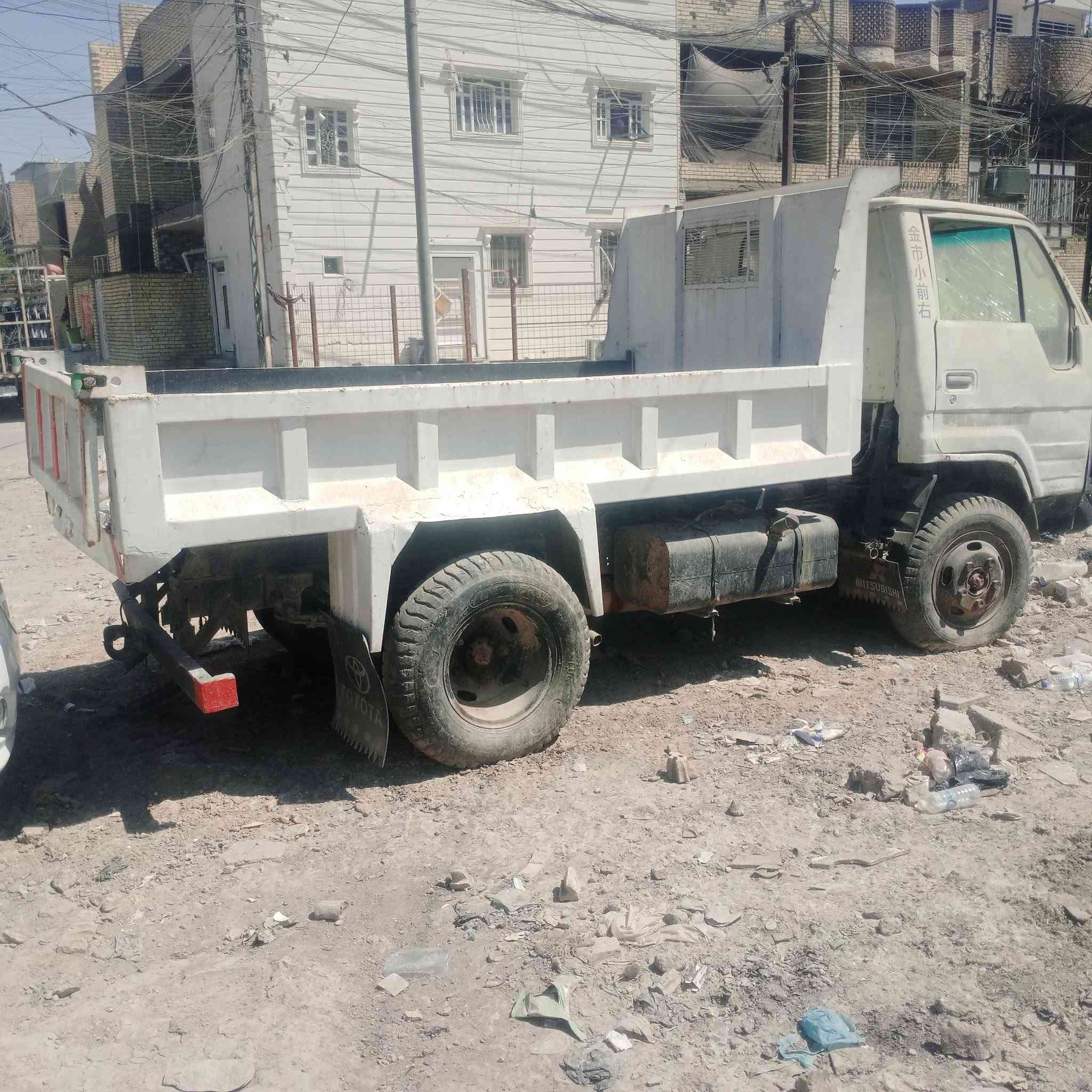 البيع تيوته فحل 2طن محرك 13 شاصي مكفول رقم ديالى طرف ثالث السعر 22 مكاني بغداد هاذا رقمي ***********
