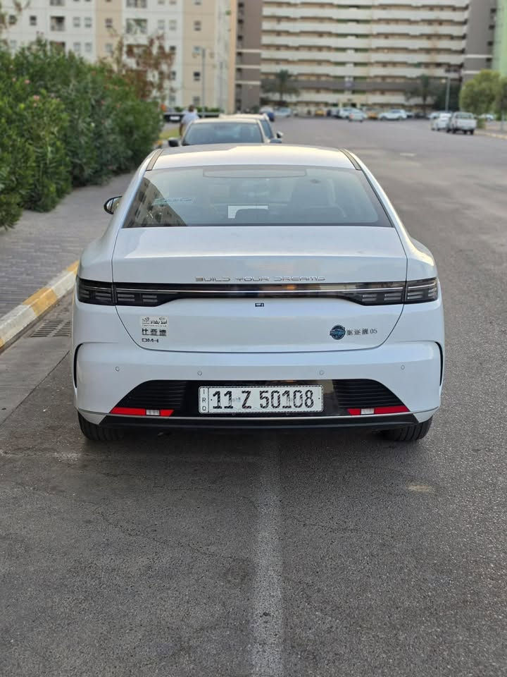 🚘🔥 للبيع | BYD Destroyer 2025 🔥🚘
✨ BYD ديستروير موديل 2025
💎 فول مواصفات
📍 الموقع: بغداد

🔹 السيارة ماشية فقط 11,000 كم
🔹 السيارة تحويل مباشر
🔹 بيه رصعتين:
• رصعة بل بنيد 🔧
• رصعة الجاملغ الامامي 🔧
🔹 موديل 2025 🗓️
🔹 نظيفة وجاهزة للفحص والمعاينة ✅

📌 السيارة موجودة في بغداد

� السعر: 19,200,000 دينار عراقي
🔥 قابل للتفاوض للجادين 🤝

📞 تواصل معنا على الخاص أو الاتصال مباشرة.
***********
🔥 للجادين فقط — الفحص مفتوح وبكل أريحية 🔥
🤝 الله يرزق الجميع
