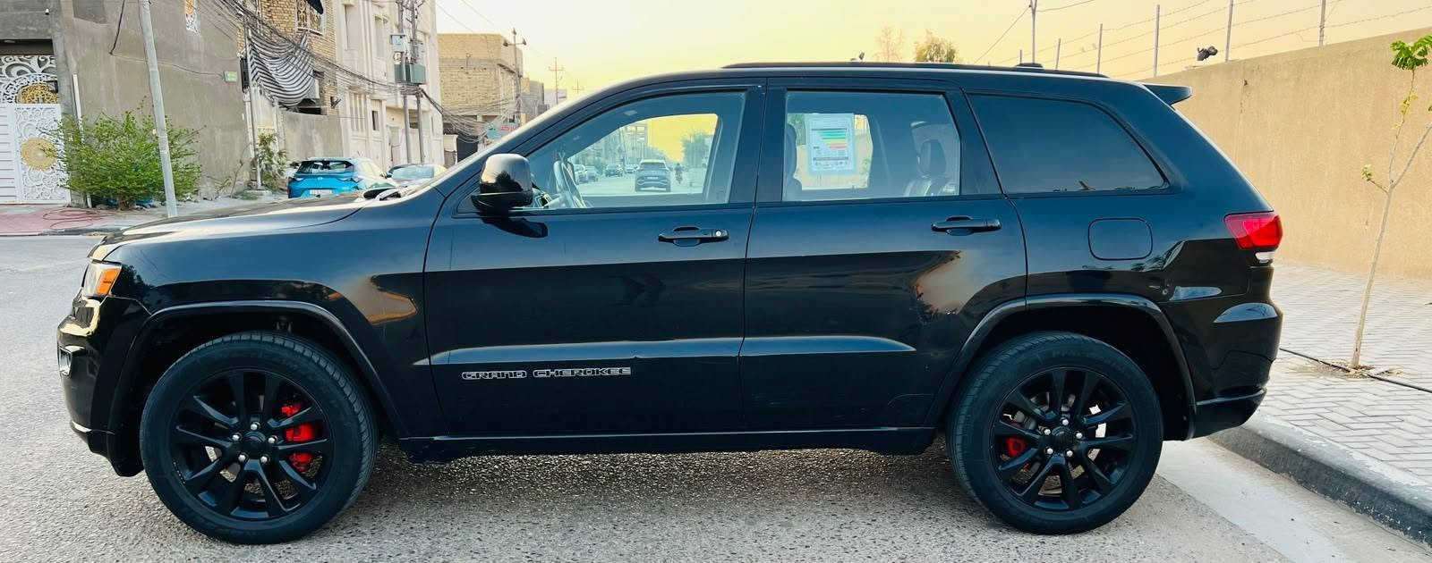 جيب لاريدو 2018 وارد امريكي حادث جاملغ وبنيد وبيهه قطعه بل عراق مواصفات نص فول تحكم ستيرن شاشه كامره دواره لايت زنون اصلي كشن حضن ويل كب كروم كشنات كهربائيه تدفهه تدفه تبريد بل كشنات مري شفط حساسات خلفيه اماميه بصمه تشغيل بصمه ابواب جنطه كهربائيه شفط تبريد ثلج حداديه جديده تخم تاير جديده وجاهزة بمعنى الكلمه رقم بغداد نكليزي بسمنه مشروع وطني سنويه 2030 مكان السياره كربلاء
السعر 158 وبيه مجال 
الاستفسار *********** مكاني كربلاء
