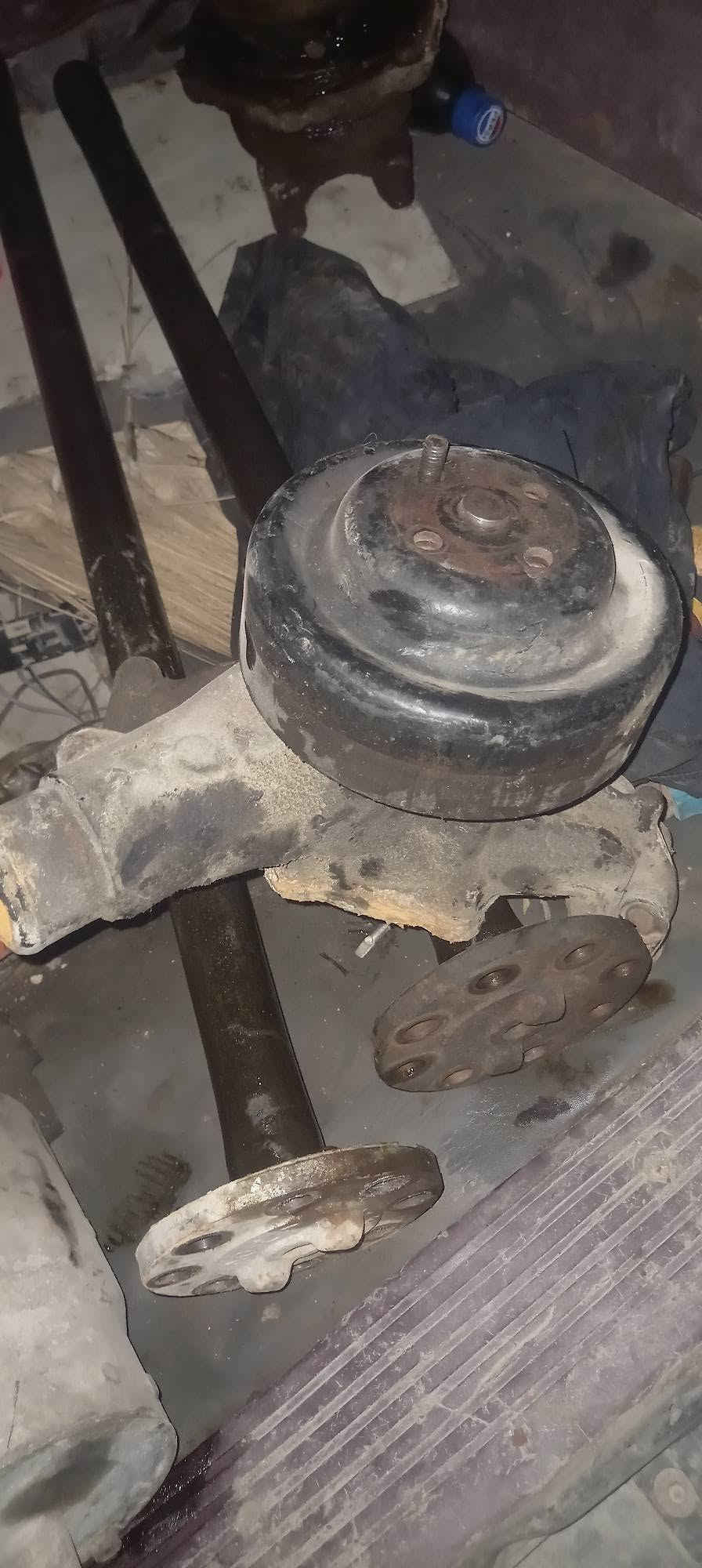 غراض جمسي تسعيني للبيع
*********** واتساب
