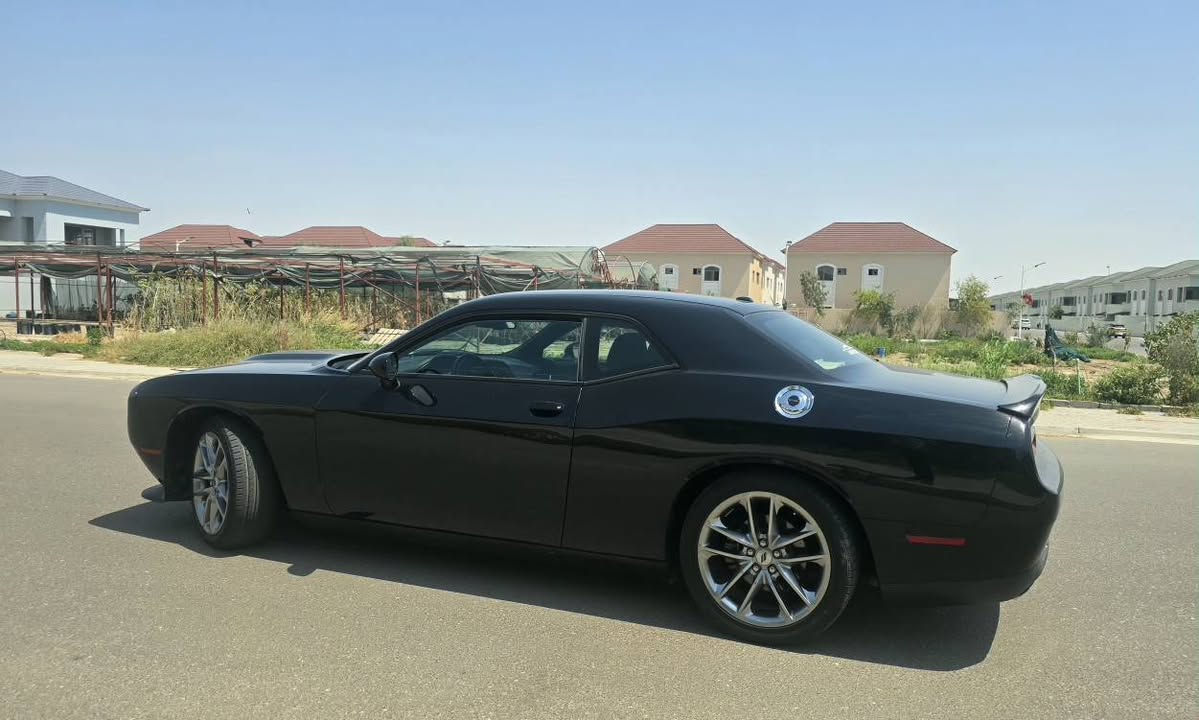 🚘 للبيع دودج تشالنجر GT موديل 2023
🔹 النوع: Dodge Challenger GT
🔹 الموديل: 2023
🔹 اللون: أسود
🔹 المحرك: 3.6L V6
🔹 الوارد: أمريكي
🔹 الحالة: داخلة تقرير غرق مصلحها بيدي وصارلها اكثر من سنه عندي
🔹 الصبغ: صبغ جاملغ خلفي بسيط بمسافة تقريباً 15 سم بجم كبس
🔹 رقم دولي البصرة: 14 A
🔹 الملكية: بأسمي رقم بصرة
🔹 المحرك والكير: (ممتاز )
🔹 العداد: (40 الف)
📸 السيارة موضحة بالصور، واللون الأسود يعطيها حضوراً مميزاً جداً.
دهن كله وكاله بانزين محسن كلش معتني بيها
📍 الموقع: البصرة / حي المدراء
💰 السعر:( 220 ورقة) وبيها مجال بسيط
هاتف/***********. البصرة, العراق
