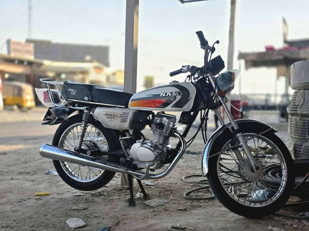 دراجه للبيع اوراق اصولي الغراض 25 شلامجه الاصلي الشاصي 16 برغي ماعوزها السعر 700 بيها مجال بسيط كلش حك جيه ***********
