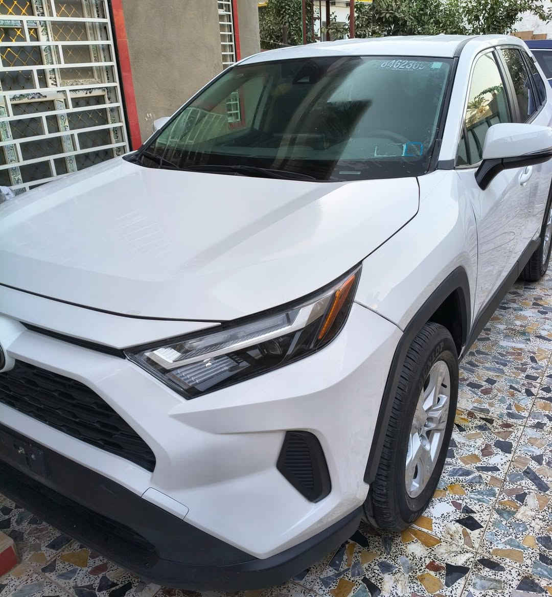 2024 Toyota RAV4 LE 4WD
للبيع تيوتا راف فور 2024

وارد امريكي

ماشيه 6 آلاف مايل يعني تقريبا زيرو

الضرر الضربه بالويل ومبدل فيها جاملغ ودعاميه وشويه تصليح شطحات بالجوانب

الموصفات 

محرك بانزين 2500

تحكمات القيادة ECO, NORMAL, SPORT SNOW, MUD & SAND, ROCK & DIRT

مساعد قيادة

كامرة خلفية 

زاوية عمياء

مثبت سرعة

رادار امامي

Car play & Android auto 

مرقمه بغداد والسعر 222وبيها  مجال

رقم الهاتف ***********
