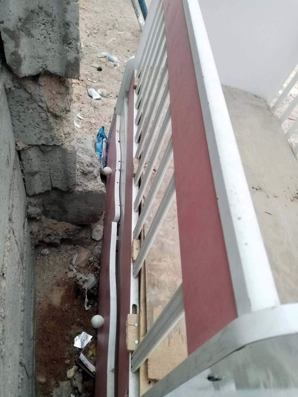 كاروك للبيع نضيف اليريده يراسلني وت ساب ‏‪***********‬‏ مكاني
