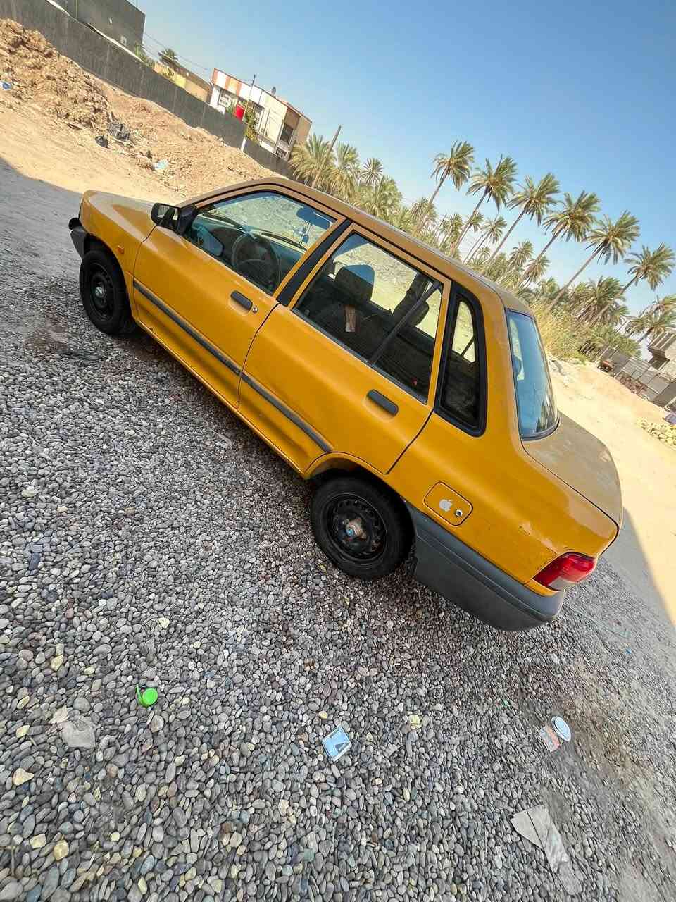 سايبه ١٢كير مكينه جيس بسمنه مصفره من كلشي 
مكاني بلحله شاصيه يرادله شغل السعر ٢٠بيه مجال
***********

